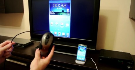 Stacja multimedialna dla Galaxy Note II - Mysz [źródło: galaktyczny.pl]