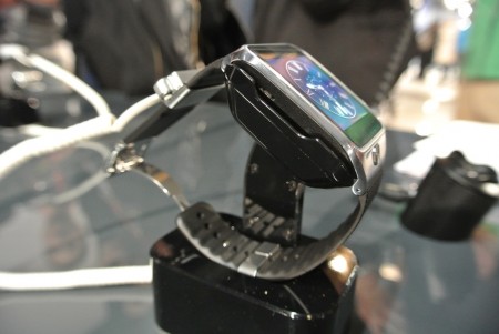 Samsung Gear 2 [źródło: galaktyczny.pl]