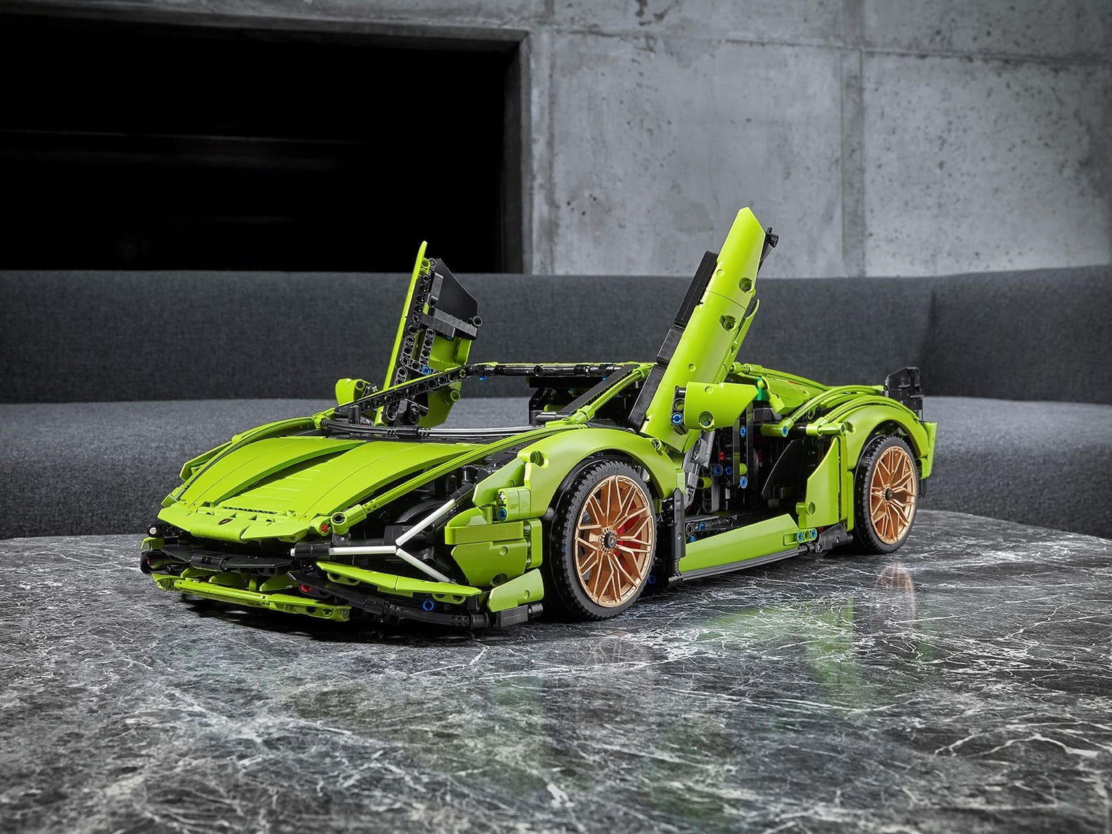 LEGO Technic - Lamborghini Sian FKP 37